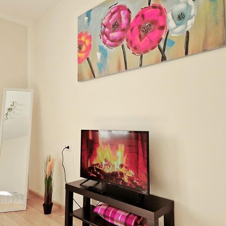 M&M Apartment X Self Check-In Panevezys Exterior photo
